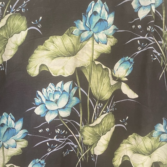 Tommy Bahama Island Zone Adriatic Garden Camp Shirt Large Silk Blend EUC - Picture 4 of 9